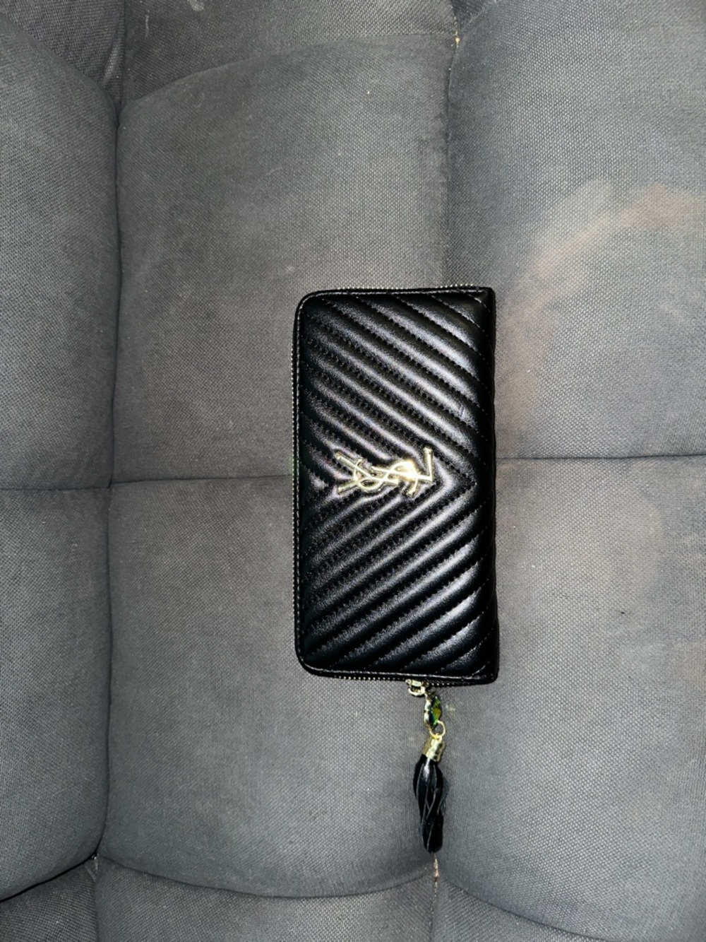 Saint Laurent Black Chevron Quilted Zip-Around Wallet with Gold YSL Emblem - Picture 3 of 9